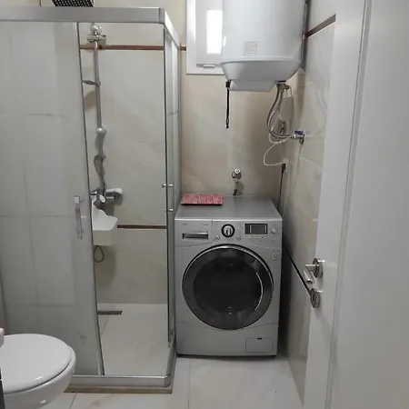 Appartamento Aylik /sezonluk Kiralik 1+1 Klimali Yeni Dairede Yenihisar